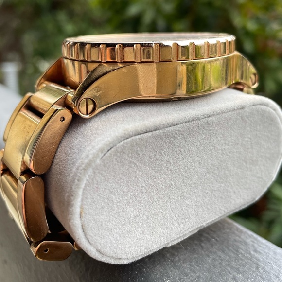 Rose Gold 🌹✨ 51-30 Nixon Watch Men’s - Picture 4 of 5